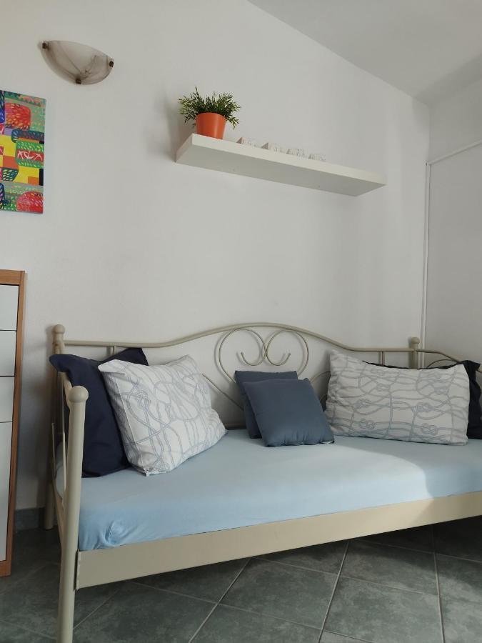 Apartments Davor Драге Екстериор снимка